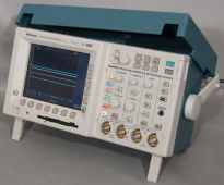 TDS3014B TDS3014B